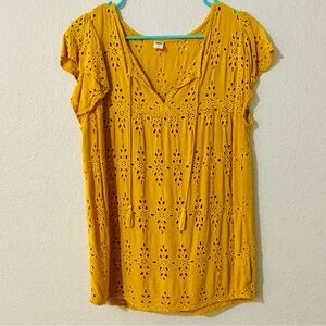 Old Navy Yellow Flutter Sleeve Blouse Relaxed Fit